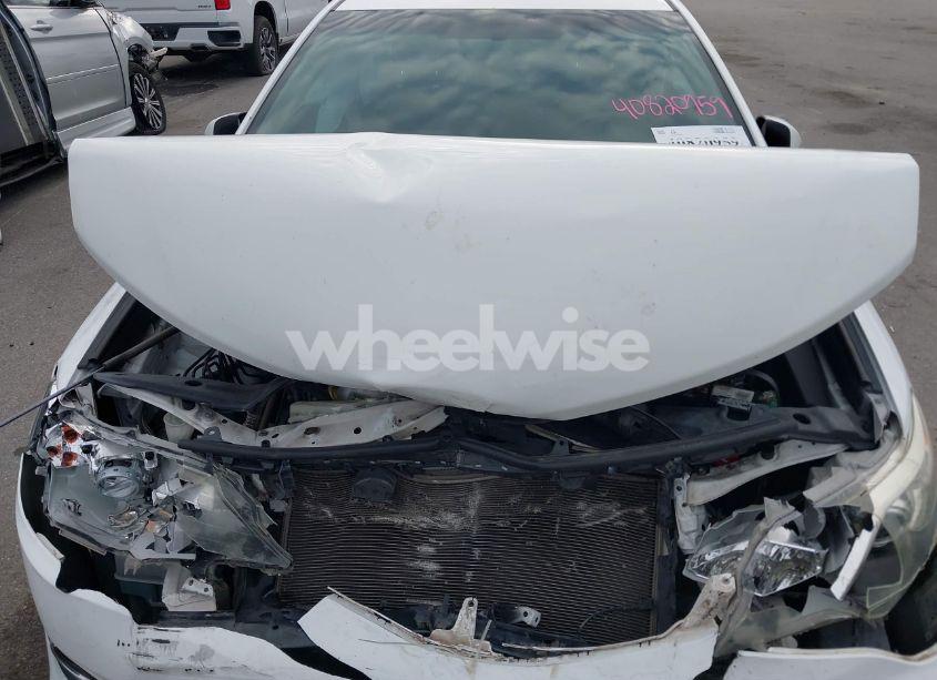 Photo 10 of 2014 Toyota Camry SE SPORT (VIN 4T1BF1FK3EU788807)