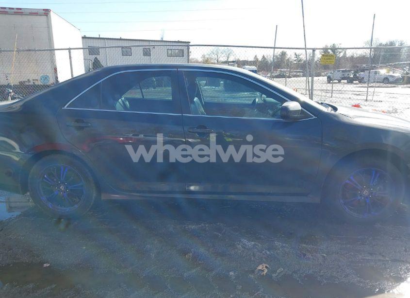 Photo 12 of 2014 Toyota Camry SE (VIN 4T1BF1FK3EU804309)