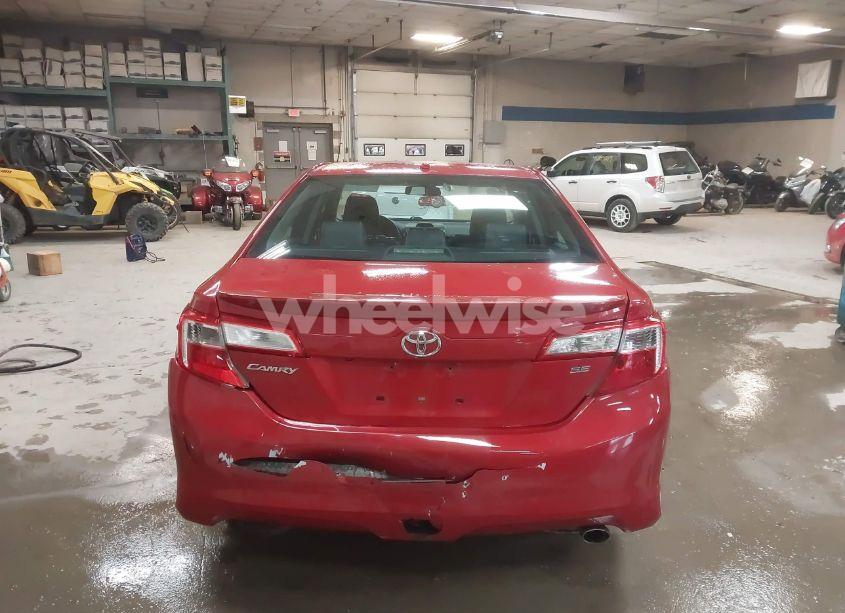 Photo 16 of 2014 Toyota Camry SE SPORT (VIN 4T1BF1FK3EU821479)