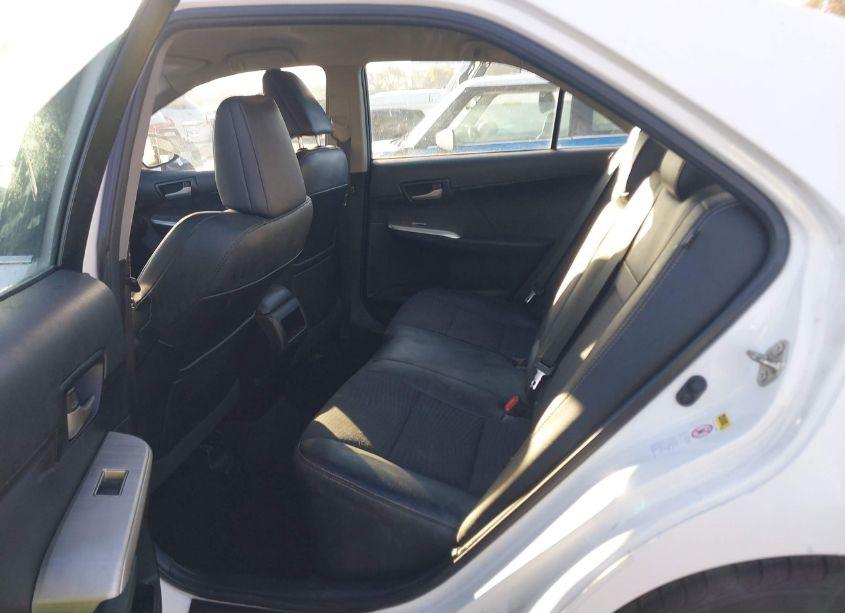 Photo 8 of 2014 Toyota Camry SE (VIN 4T1BF1FK3EU821739)