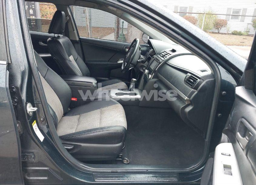 Photo 5 of 2014 Toyota Camry SE (VIN 4T1BF1FK3EU826794)