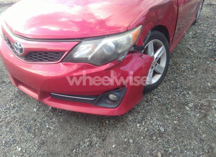 Photo 17 of 2014 Toyota Camry SE (VIN 4T1BF1FK3EU829159)