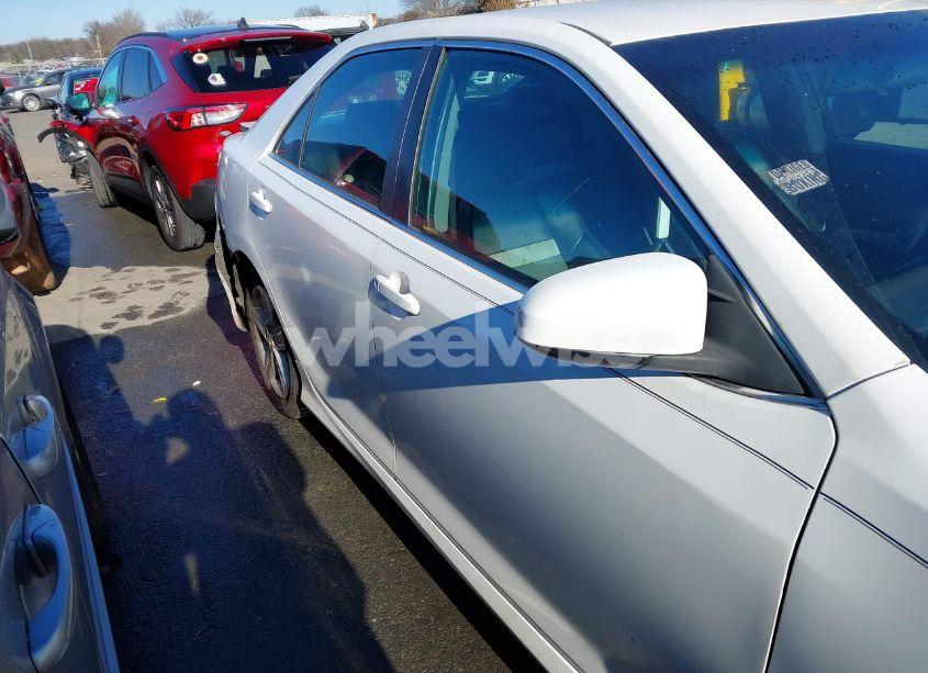 Photo 13 of 2014 Toyota Camry SE (VIN 4T1BF1FK3EU840551)