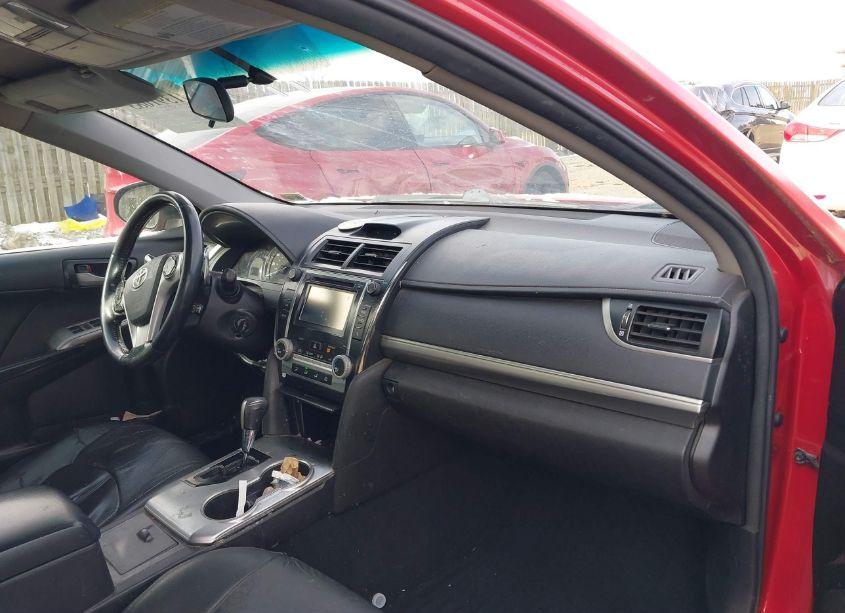 Photo 5 of 2014 Toyota Camry SE (VIN 4T1BF1FK3EU842798)