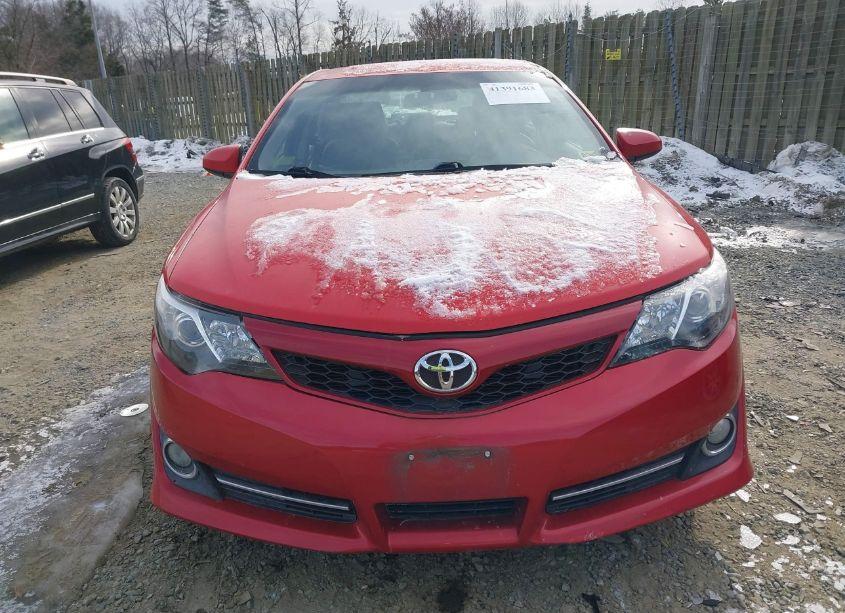 Photo 6 of 2014 Toyota Camry SE (VIN 4T1BF1FK3EU842798)
