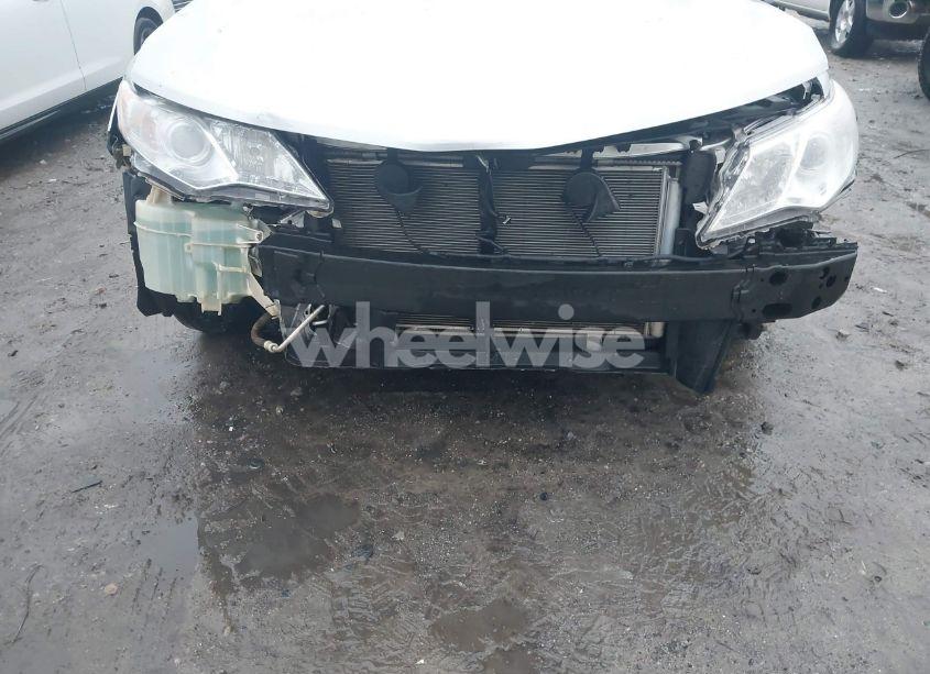 Photo 6 of 2014 Toyota Camry L (VIN 4T1BF1FK3EU846611)