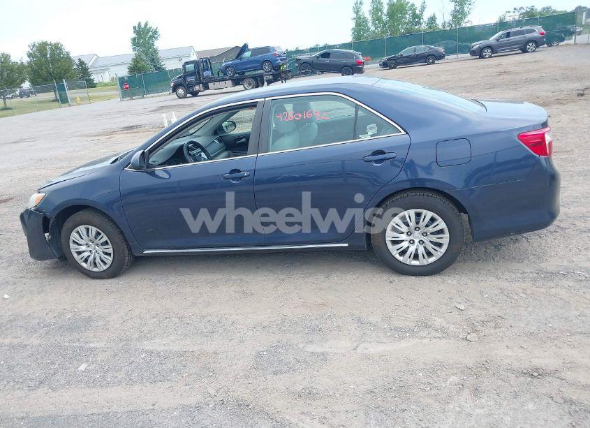 Photo 14 of 2014 Toyota Camry LE (VIN 4T1BF1FK3EU863649)