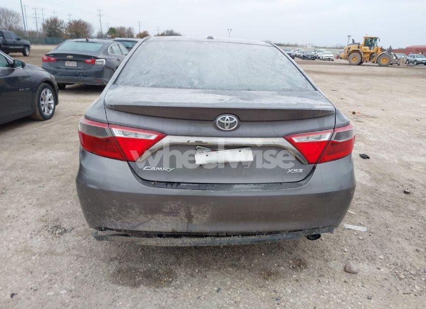 Photo 17 of 2015 Toyota Camry XSE (VIN 4T1BF1FK3FU021251)