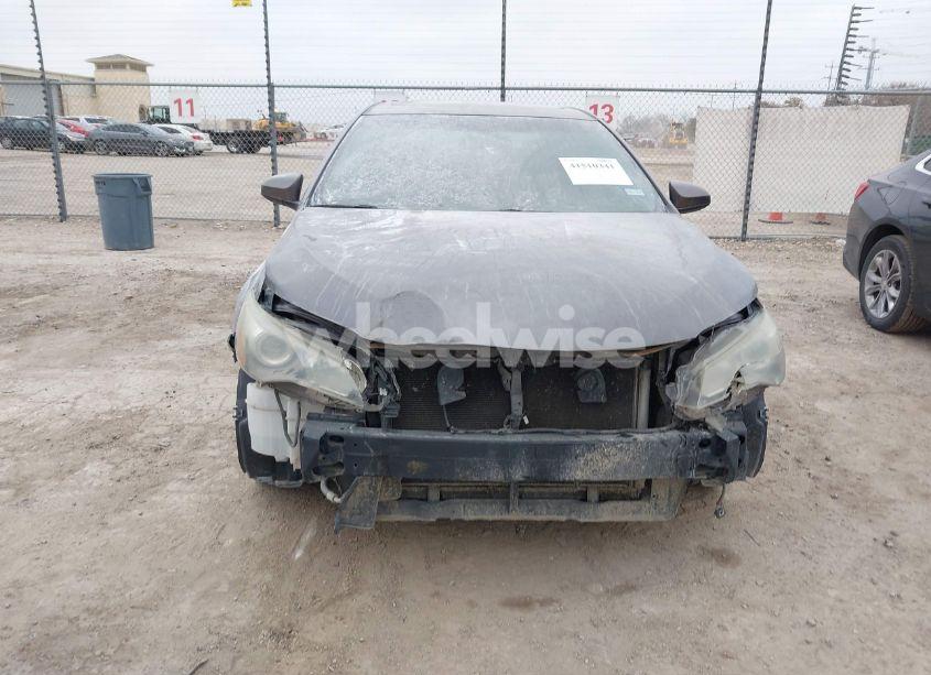 Photo 6 of 2015 Toyota Camry XSE (VIN 4T1BF1FK3FU021251)