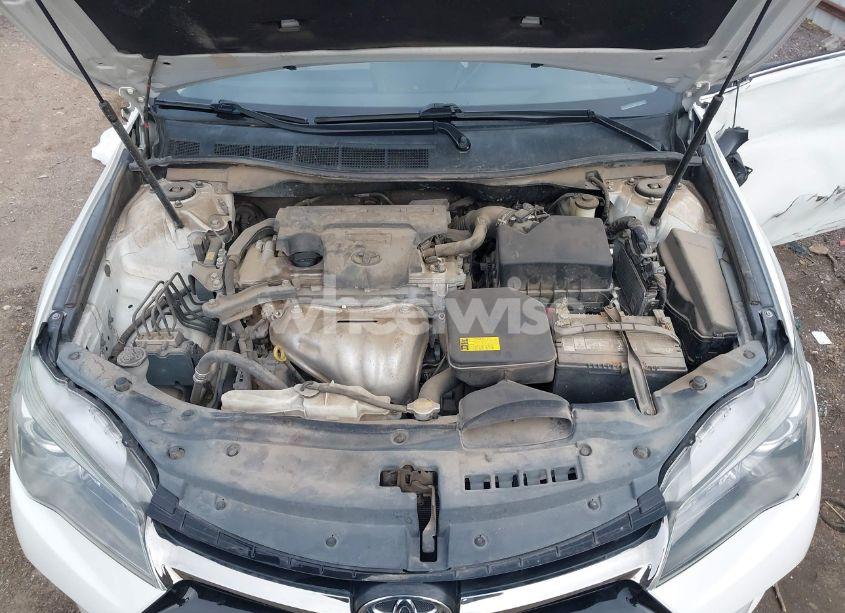 Photo 10 of 2015 Toyota Camry SE (VIN 4T1BF1FK3FU040687)