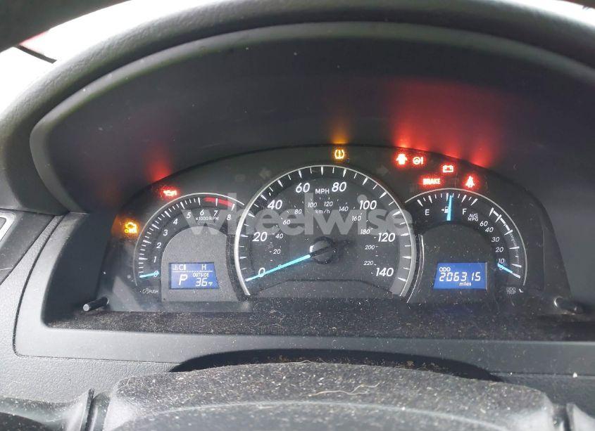 Photo 7 of 2015 Toyota Camry LE (VIN 4T1BF1FK3FU041404)