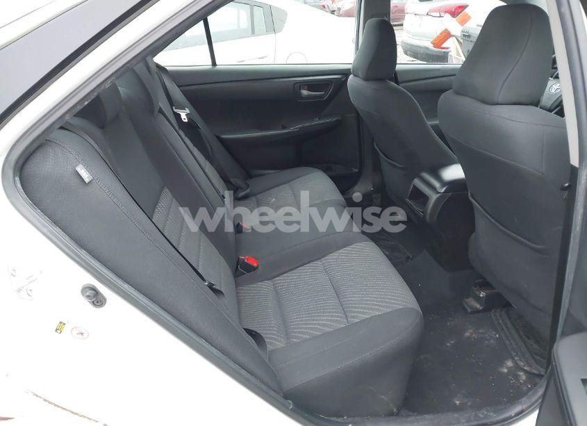 Photo 8 of 2015 Toyota Camry LE (VIN 4T1BF1FK3FU041404)