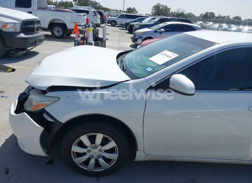 Photo 17 of 2015 Toyota Camry LE (VIN 4T1BF1FK3FU043251)