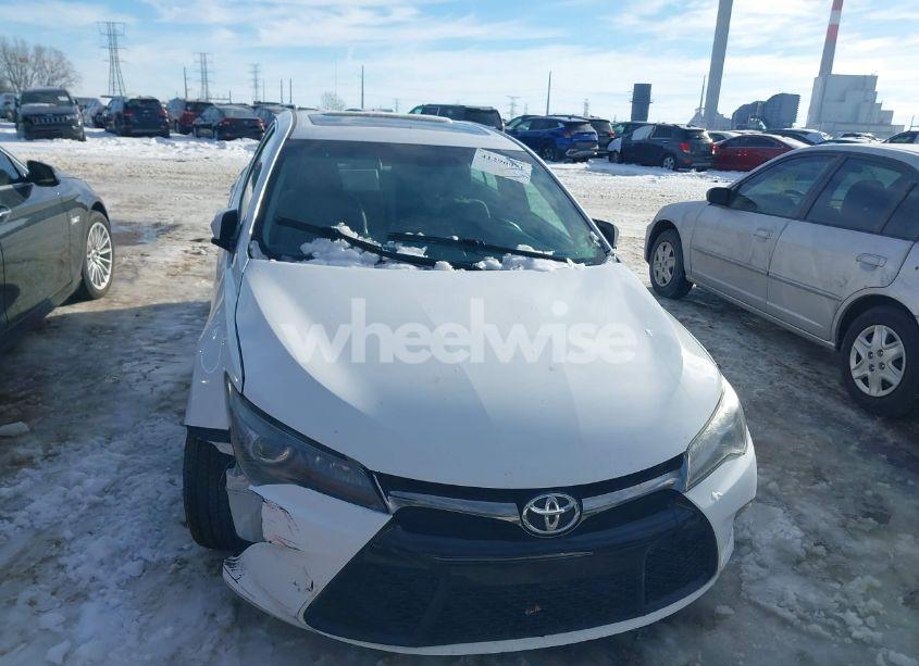 Photo 12 of 2015 Toyota Camry SE (VIN 4T1BF1FK3FU051074)