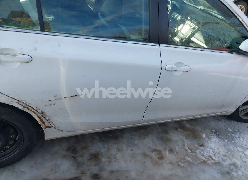 Photo 13 of 2015 Toyota Camry SE (VIN 4T1BF1FK3FU051074)