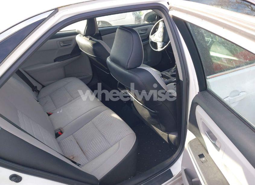 Photo 8 of 2015 Toyota Camry SE (VIN 4T1BF1FK3FU051074)