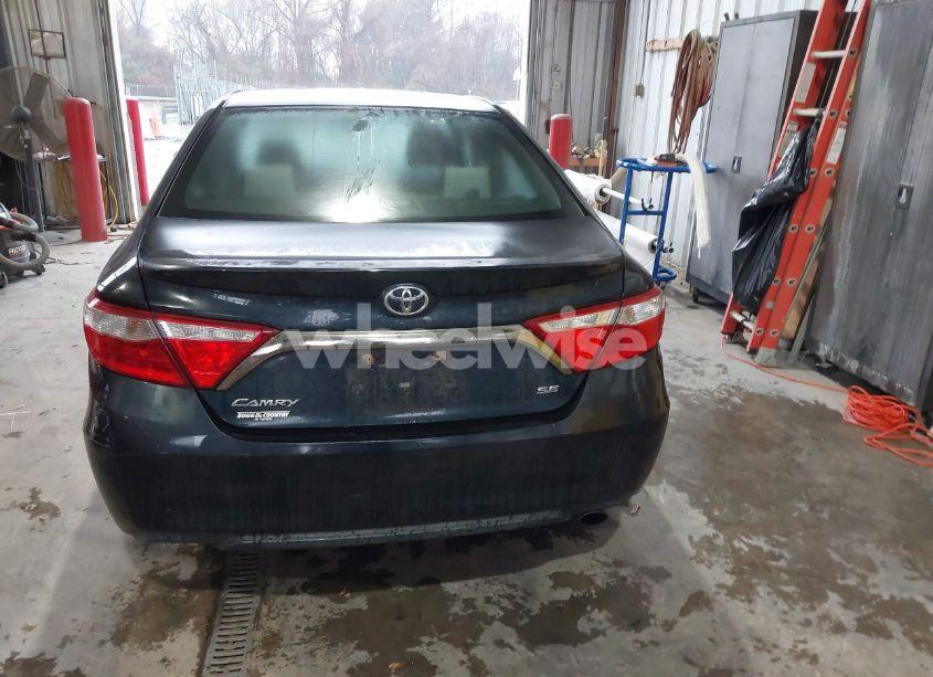 Photo 16 of 2015 Toyota Camry SE (VIN 4T1BF1FK3FU054427)