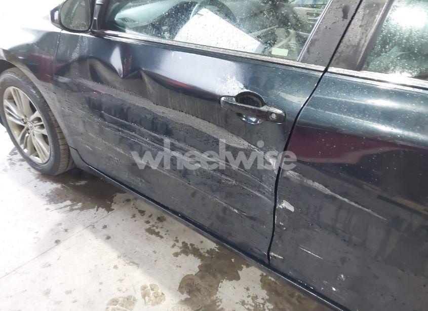 Photo 17 of 2015 Toyota Camry SE (VIN 4T1BF1FK3FU054427)