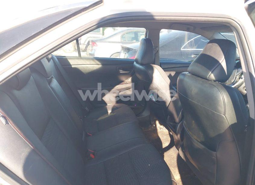 Photo 8 of 2015 Toyota Camry SE (VIN 4T1BF1FK3FU072605)