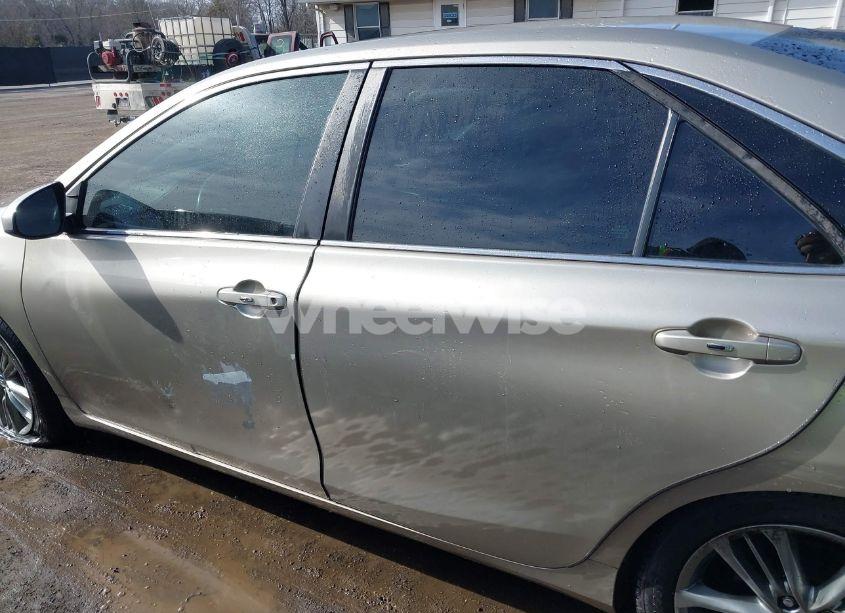 Photo 14 of 2015 Toyota Camry SE (VIN 4T1BF1FK3FU078775)