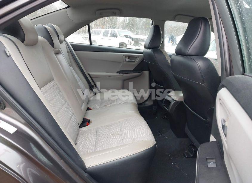 Photo 8 of 2015 Toyota Camry SE (VIN 4T1BF1FK3FU085130)