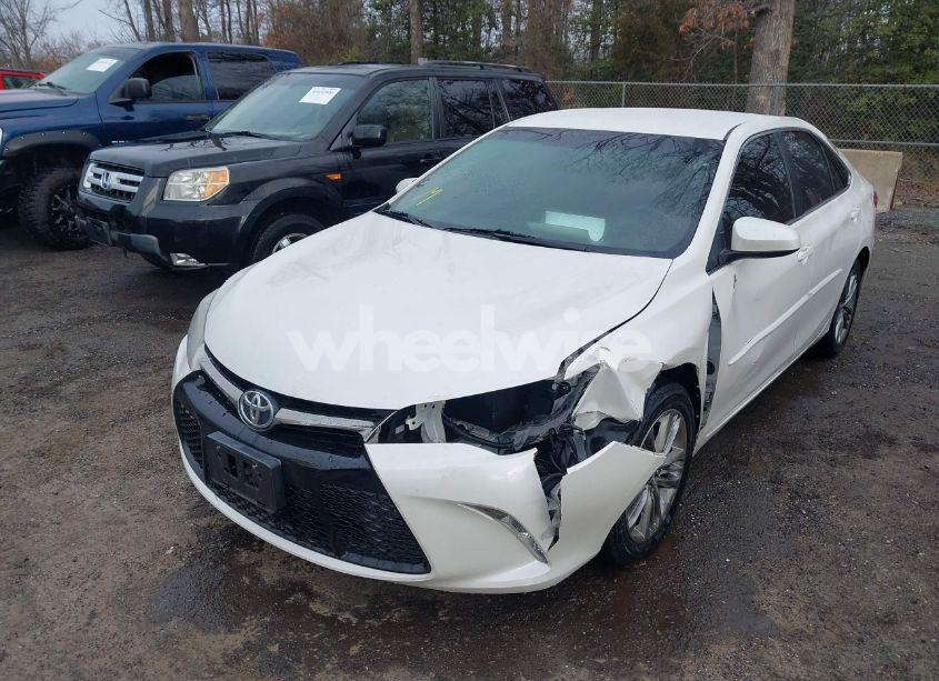 Photo 6 of 2015 Toyota Camry SE (VIN 4T1BF1FK3FU088531)