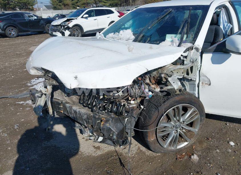 Photo 18 of 2015 Toyota Camry SE (VIN 4T1BF1FK3FU092904)