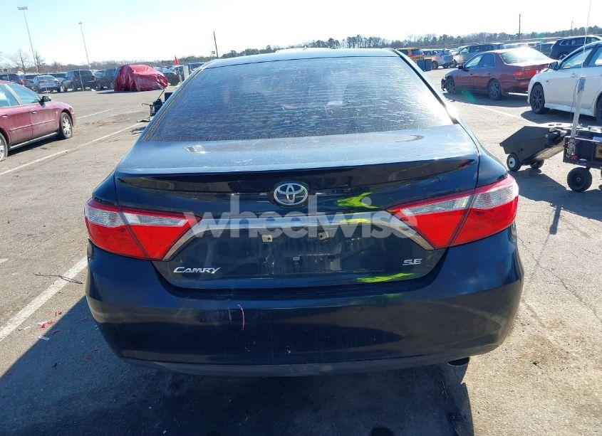 Photo 16 of 2015 Toyota Camry SE (VIN 4T1BF1FK3FU099786)