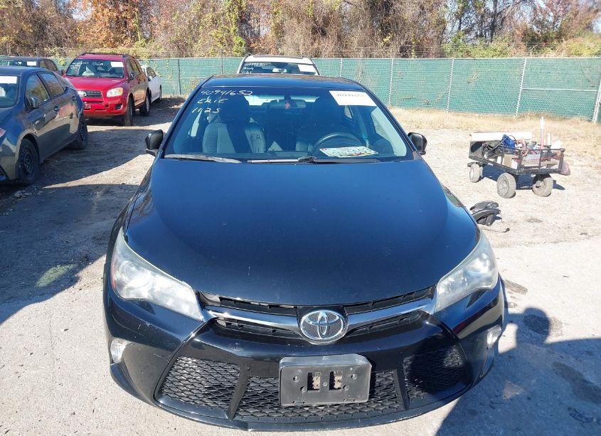 Photo 12 of 2015 Toyota Camry SE (VIN 4T1BF1FK3FU105778)