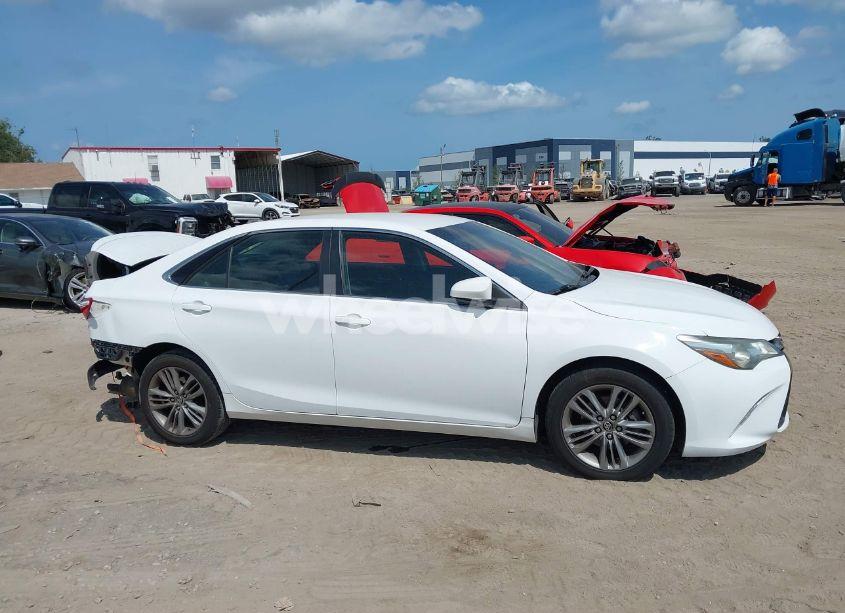 Photo 13 of 2015 Toyota Camry SE (VIN 4T1BF1FK3FU115405)