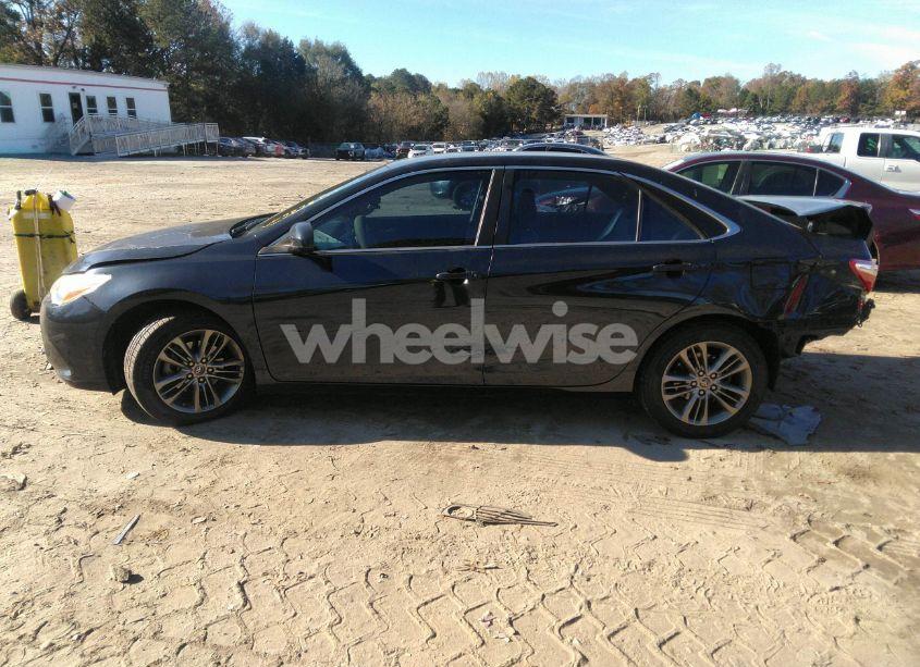 Photo 14 of 2015 Toyota Camry SE (VIN 4T1BF1FK3FU499878)