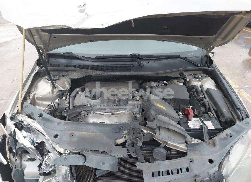 Photo 10 of 2015 Toyota Camry SE (VIN 4T1BF1FK3FU873311)