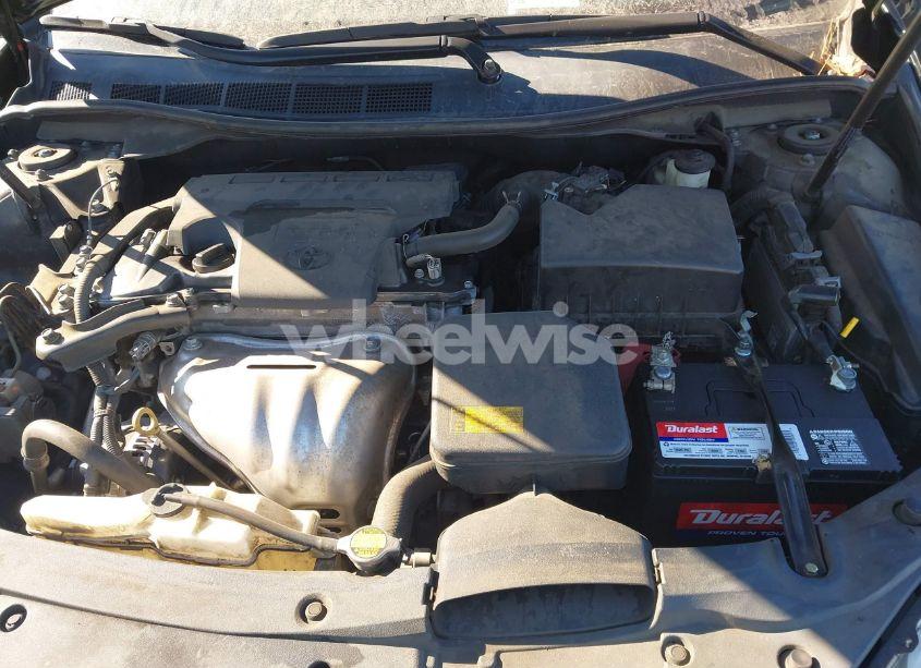 Photo 10 of 2015 Toyota Camry LE (VIN 4T1BF1FK3FU888097)