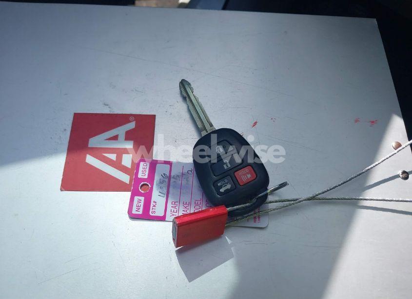 Photo 11 of 2015 Toyota Camry LE (VIN 4T1BF1FK3FU904069)