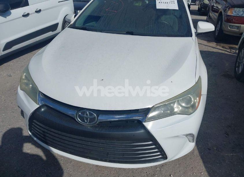 Photo 12 of 2015 Toyota Camry LE (VIN 4T1BF1FK3FU904069)