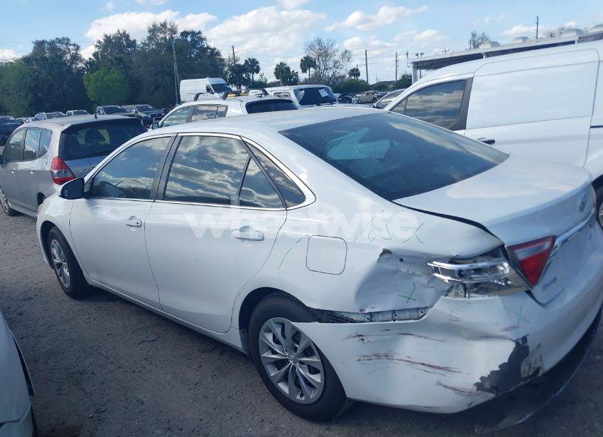 Photo 14 of 2015 Toyota Camry LE (VIN 4T1BF1FK3FU904069)