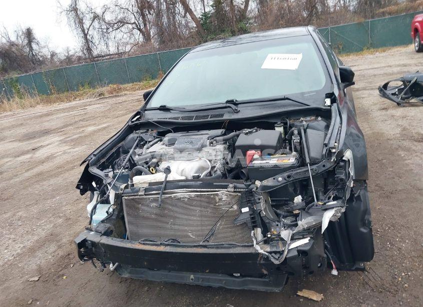 Photo 6 of 2015 Toyota Camry SE (VIN 4T1BF1FK3FU924466)