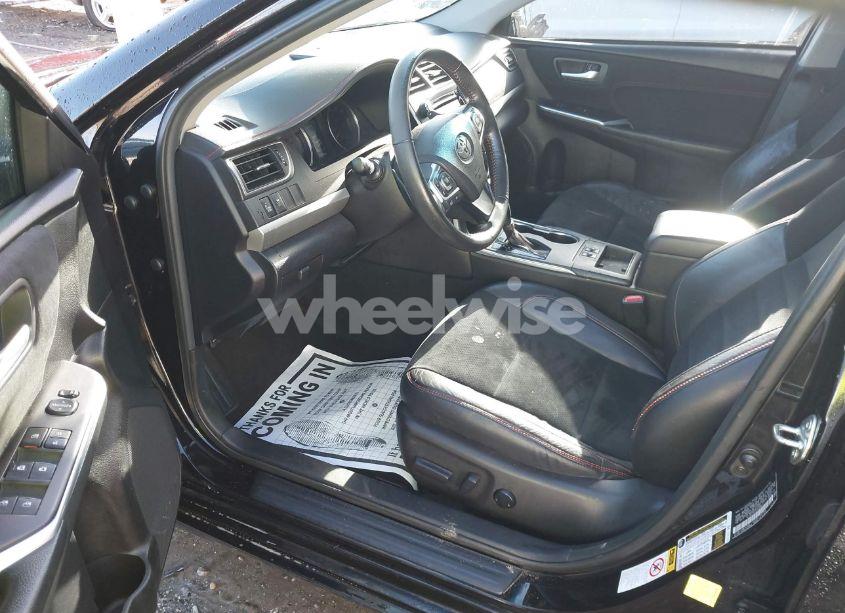 Photo 5 of 2015 Toyota Camry XSE (VIN 4T1BF1FK3FU928971)