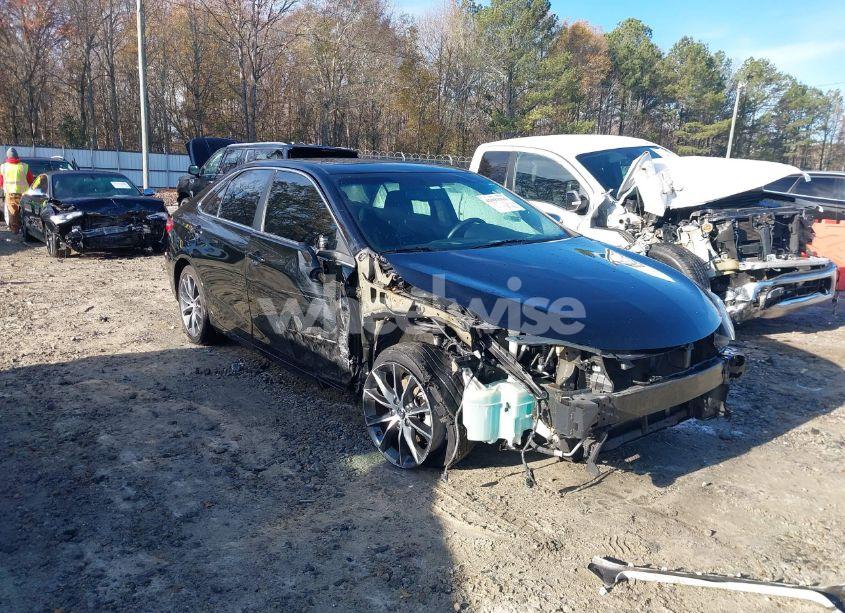 Photo 6 of 2015 Toyota Camry XSE (VIN 4T1BF1FK3FU928971)