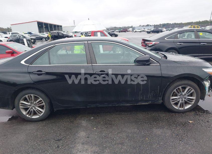 Photo 14 of 2015 Toyota Camry SE (VIN 4T1BF1FK3FU929960)