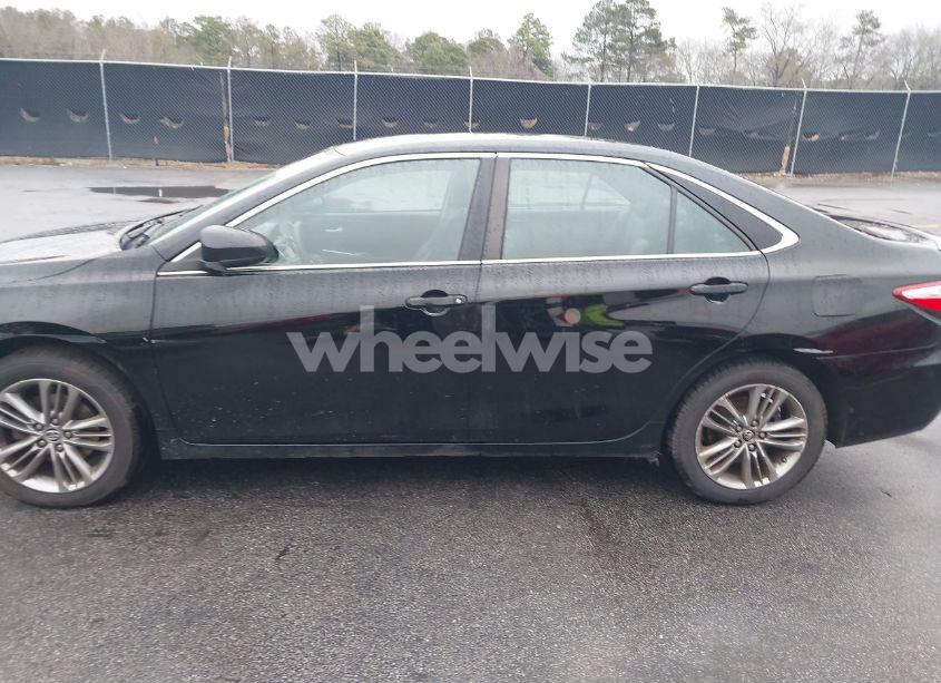 Photo 15 of 2015 Toyota Camry SE (VIN 4T1BF1FK3FU929960)