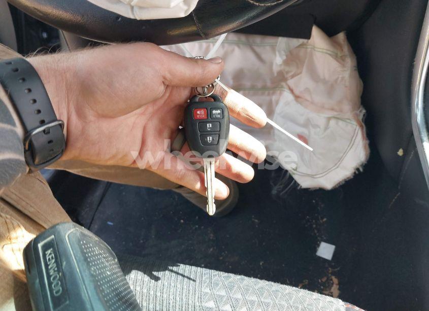 Photo 11 of 2015 Toyota Camry SE (VIN 4T1BF1FK3FU967043)