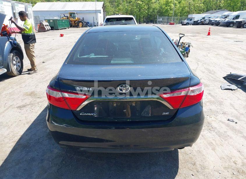 Photo 17 of 2015 Toyota Camry SE (VIN 4T1BF1FK3FU967043)