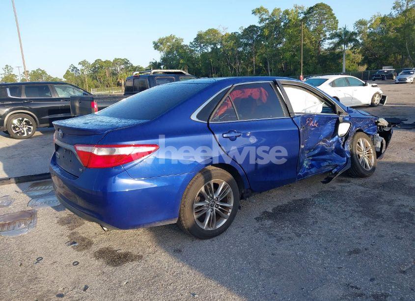 Photo 4 of 2015 Toyota Camry SE (VIN 4T1BF1FK3FU968161)