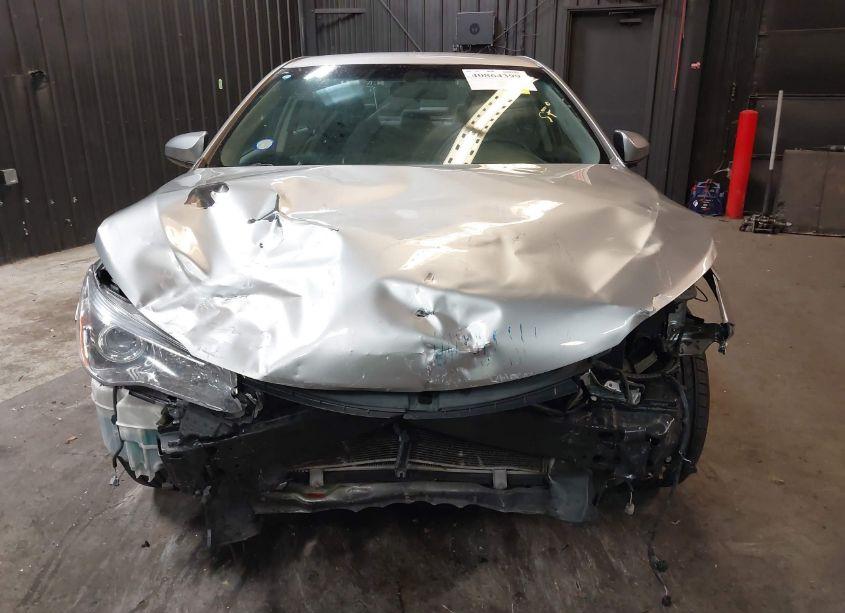 Photo 13 of 2015 Toyota Camry LE (VIN 4T1BF1FK3FU992833)