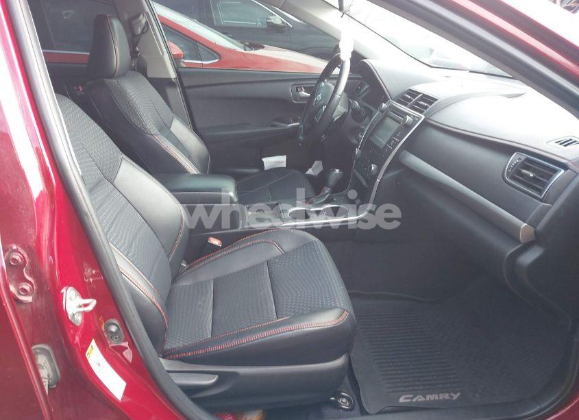 Photo 5 of 2015 Toyota Camry SE (VIN 4T1BF1FK3FU994212)