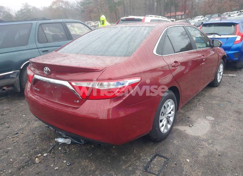 Photo 4 of 2015 Toyota Camry LE (VIN 4T1BF1FK3FU997188)