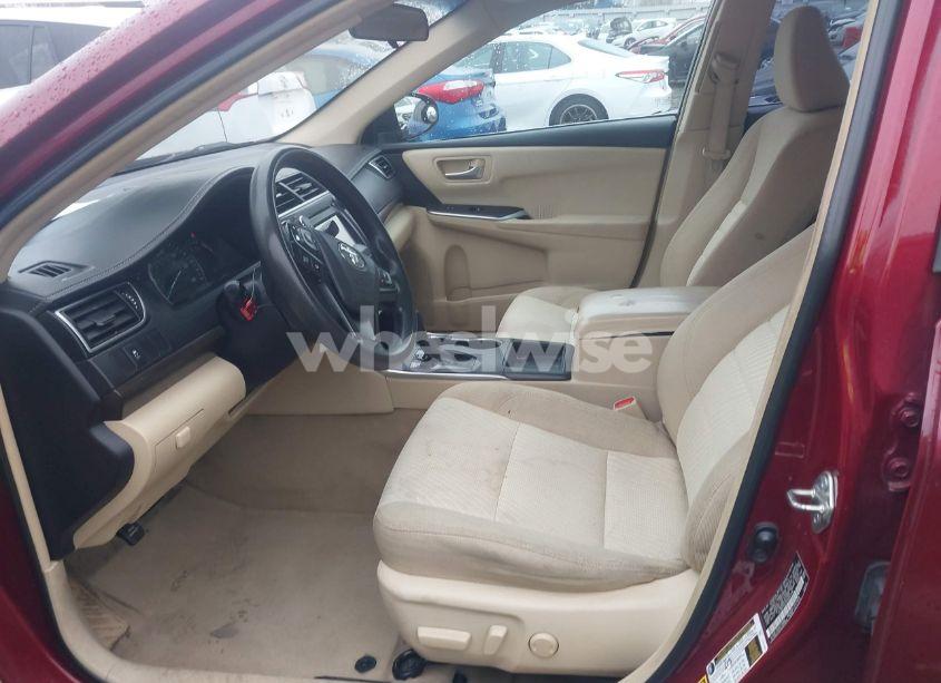 Photo 5 of 2015 Toyota Camry LE (VIN 4T1BF1FK3FU997188)