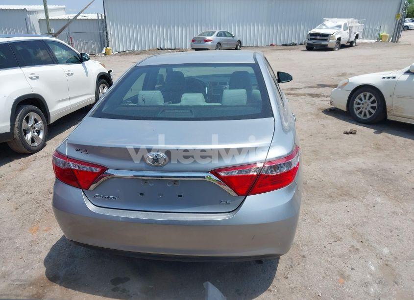 Photo 16 of 2016 Toyota Camry LE (VIN 4T1BF1FK3GU135459)