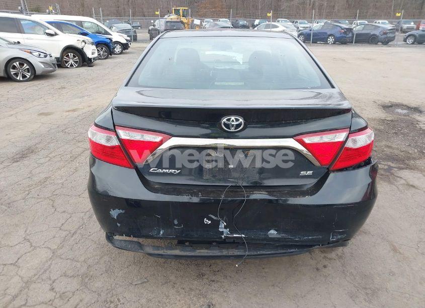 Photo 16 of 2016 Toyota Camry SE (VIN 4T1BF1FK3GU140032)